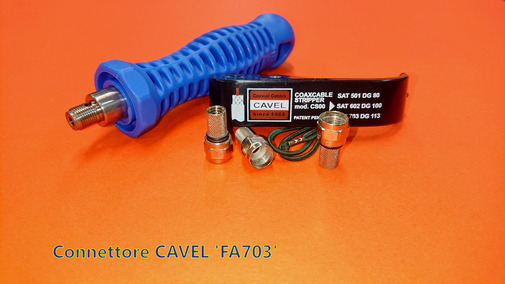 Come montare un connettore F ad avvitare CAVEL®
